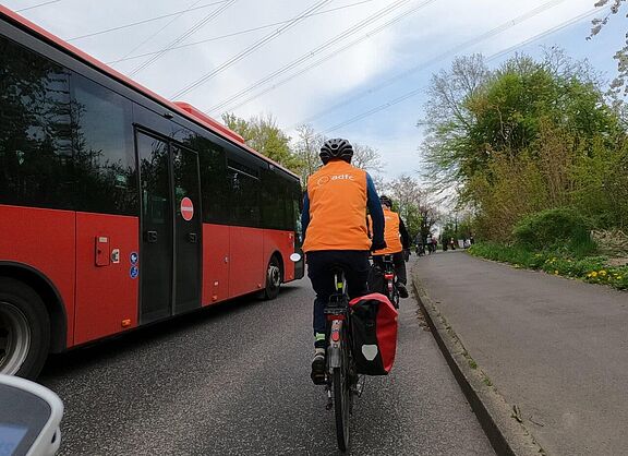 Mehr Platz für's Rad - Abstand halten